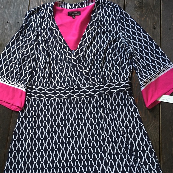 Signature by Robbie Bee Dresses & Skirts - New Signature by Robbie Bee Navy White Pink Dress